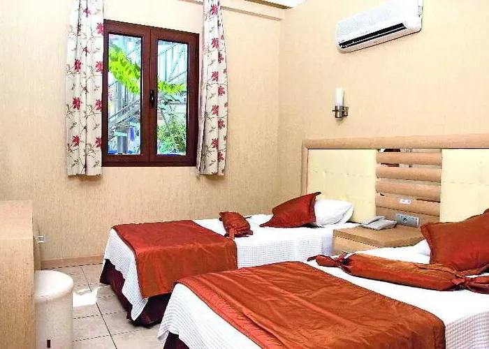 Club Candan 4* מרמריס